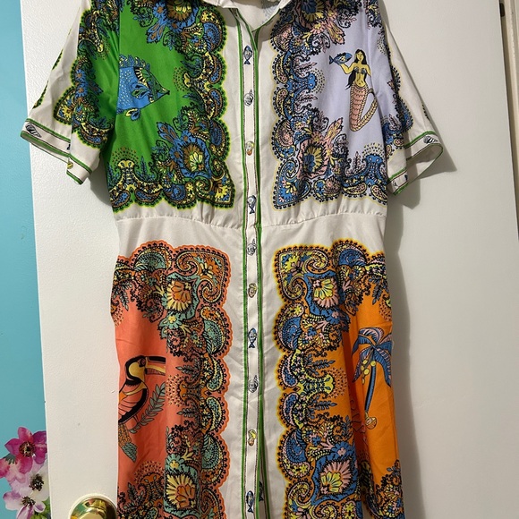 Alemais Dresses & Skirts - Colorful Paisley Print Midi Dress